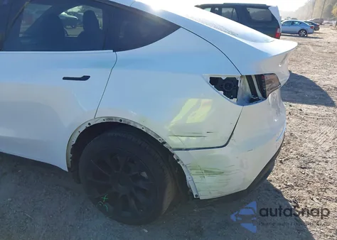 2023 Tesla Model Y Awd/Long Range Dual Motor All-Wheel Drive из США, поврежденный, VIN 7SAYGDEEXPA046568